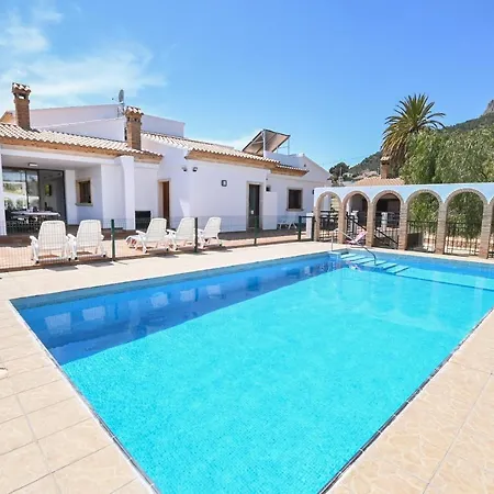 Villa Perles - Grupo Antonio Perles