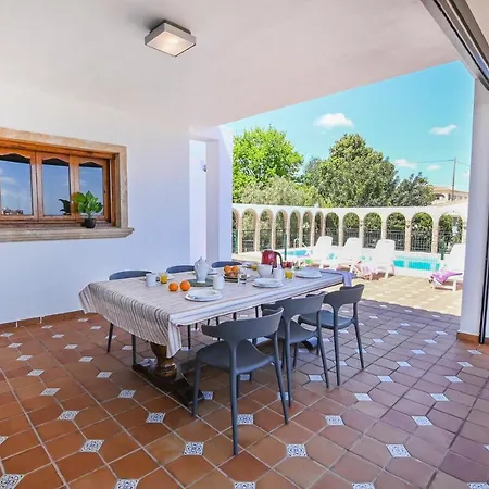 Villa Perles - Grupo Antonio Perles